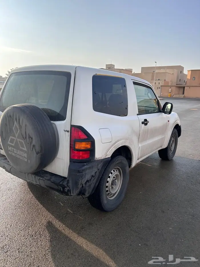 للبيع باجيرو مخززن 2003 4