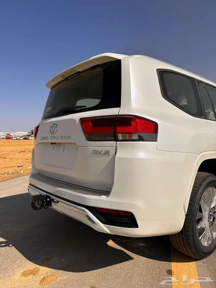 تويوتا لاندكروزر GXR4 بنزين اقساط الراجحي اقل هامش ربح 8