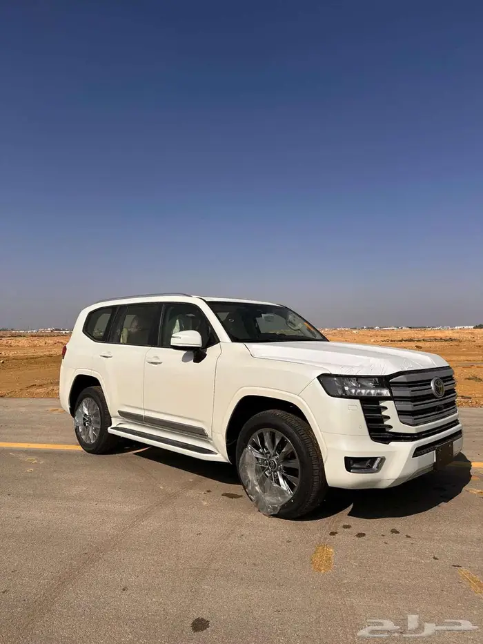 تويوتا لاندكروزر GXR4 بنزين اقساط الراجحي اقل هامش ربح 4