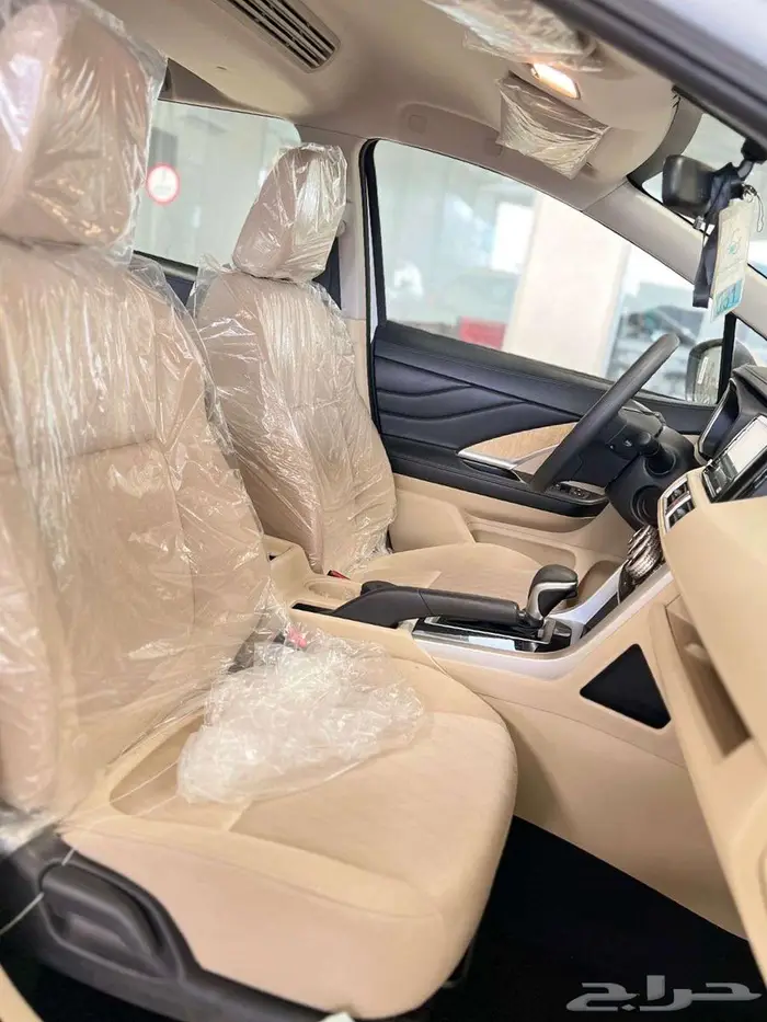 ميتسوبيشي اكسباندر فل كامل 2025 14