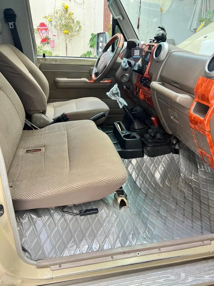 للبيع جيب شاص 2015 نظيف 2