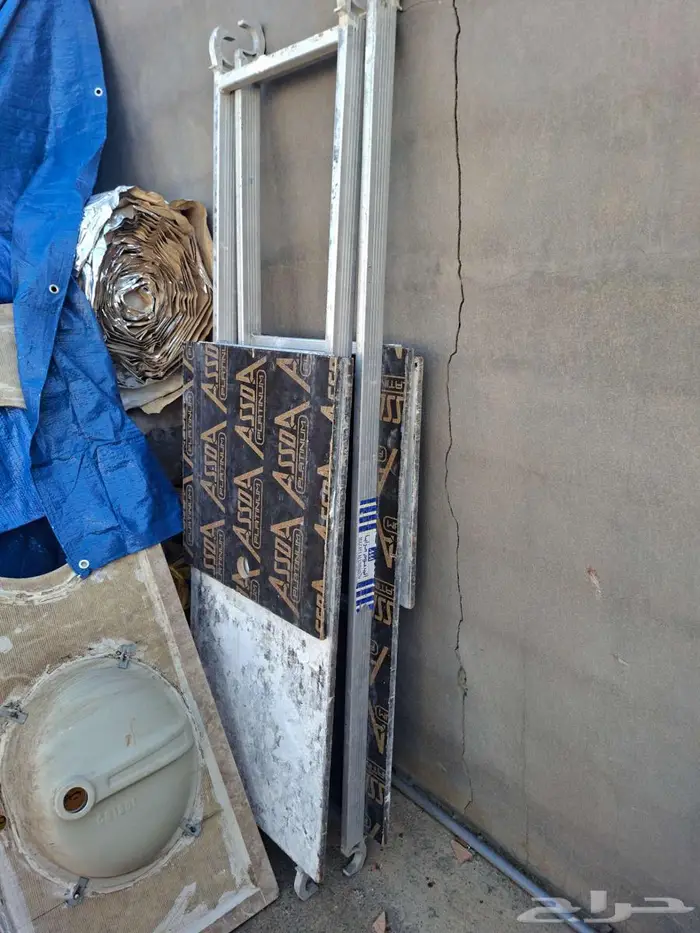 سقالة بحالة الزيرو وسلالم اللمونتان أطول مختلفة 3