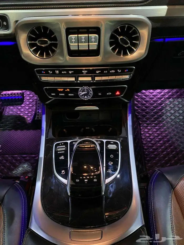 مرسيدس جي 500 موديل 2022 رصاصي ماشيه 63000كم 37