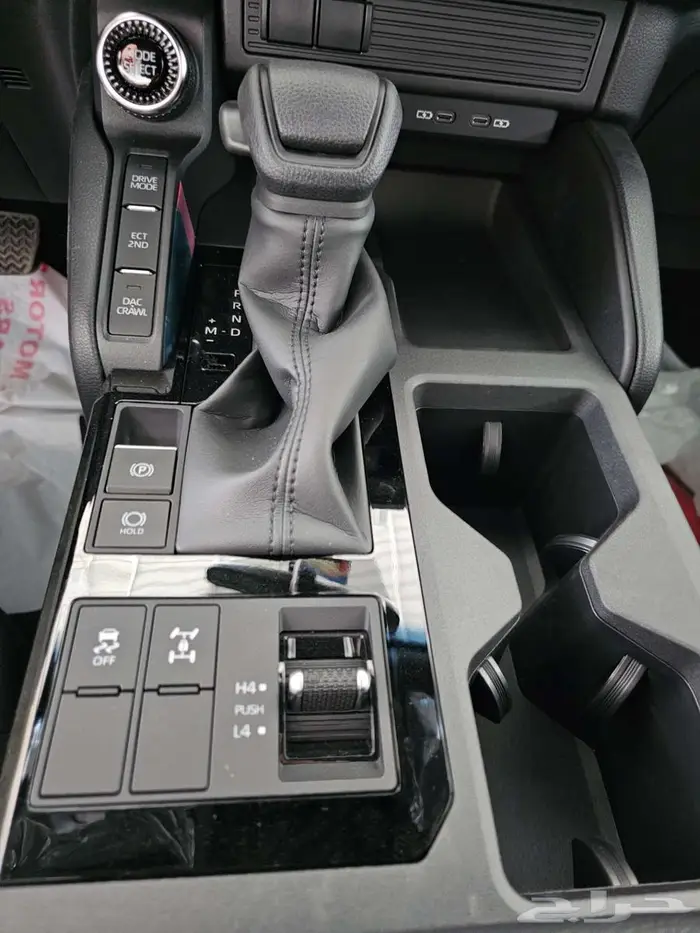 تويوتا برادو txl1 ابيض وذهبي اقل سعر 9