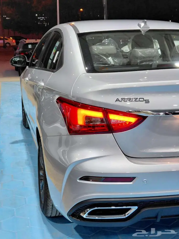 شيري اريزو 5 اساتندر موديل 2026 كاش واقساط 4