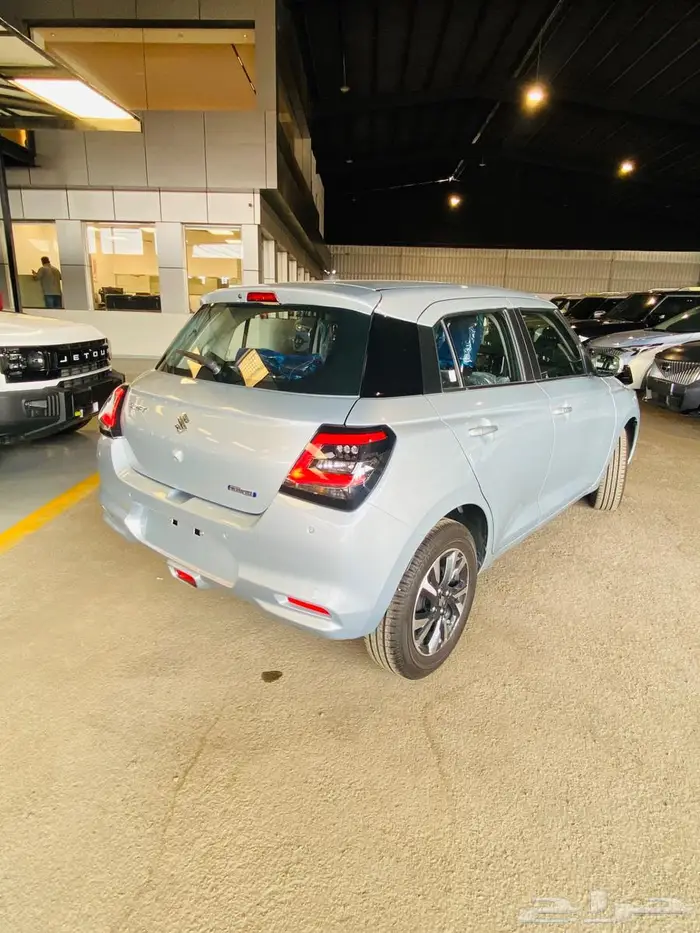 سوزوكي سويفت GLX 1.2 هايبرد موديل 2026 5