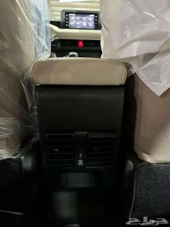 تويوتا يارس واي بلس 2026 16