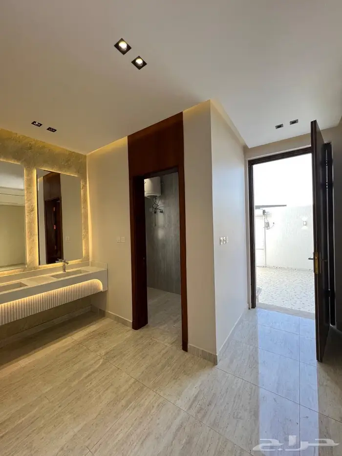 فلل سكنية بحي الرحبة 4