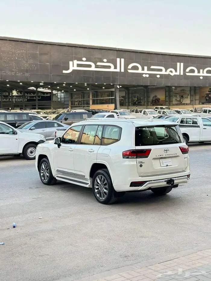 تويوتا لاندكروزر L3 موديل 2023 ديزل 4