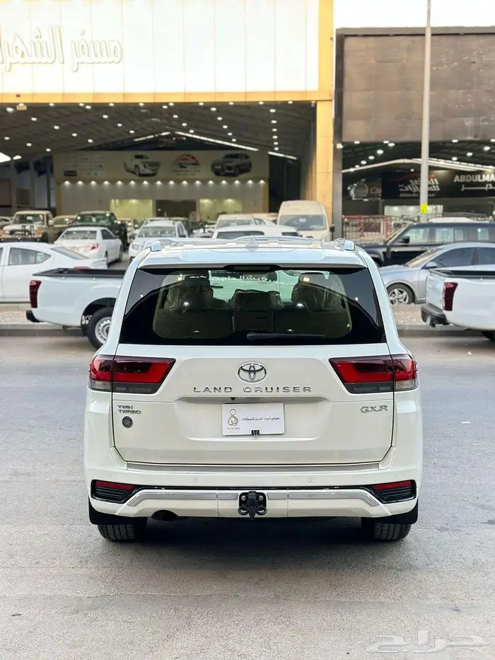 تويوتا لاندكروزر L3 موديل 2023 ديزل 5