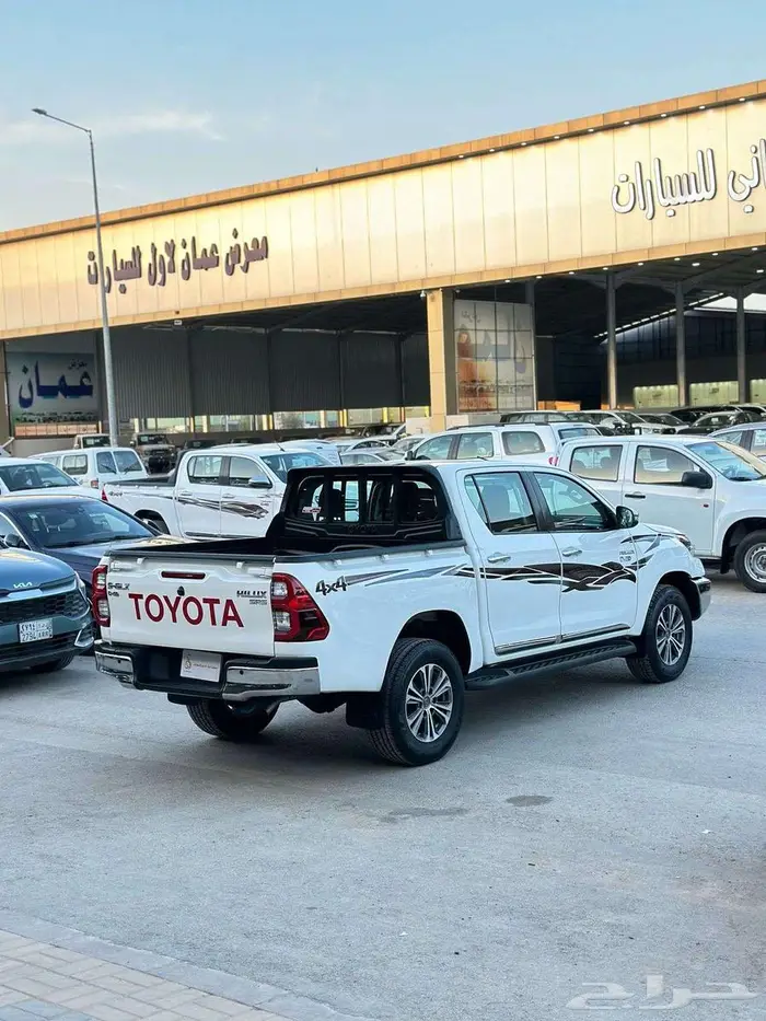 تويوتا هايلكس 2022 دبل ديزل فل كامل 3