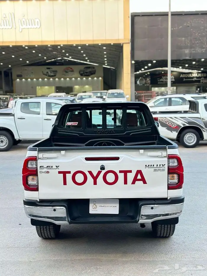 تويوتا هايلكس 2022 دبل ديزل فل كامل 5