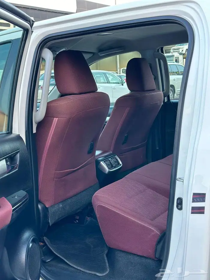 تويوتا هايلكس 2022 دبل ديزل فل كامل 8