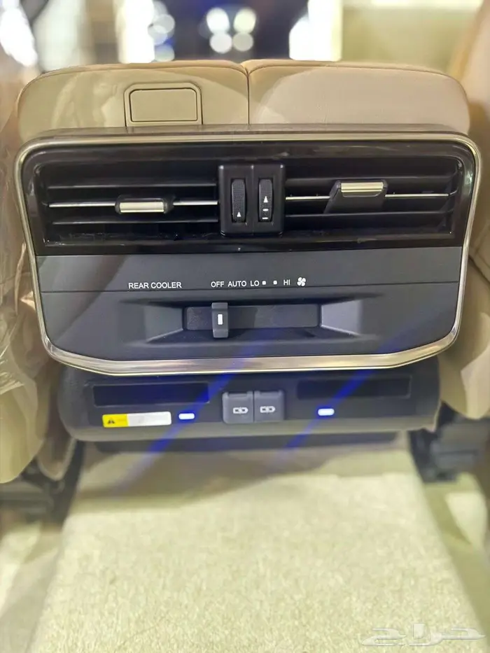 تويوتا لاندكروزر GXR L5 فل كامل تنفس طبيعي 2025 12