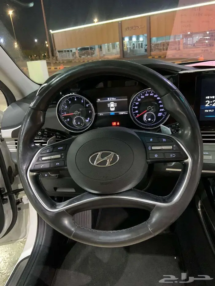 هونداي ازيرا 2020 بصمه شاشه قيادة ذاتيه مستورد 5