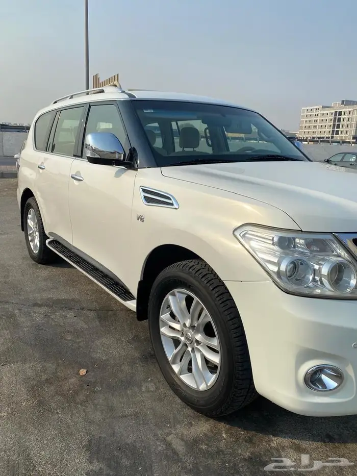 نيسان باترول 2013 وكالة فل كامل 1