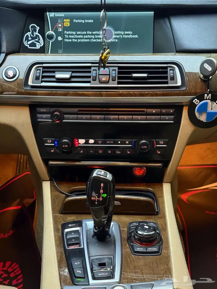 بي ام دبليو 750LI 2009 للبيع فل الفل 10