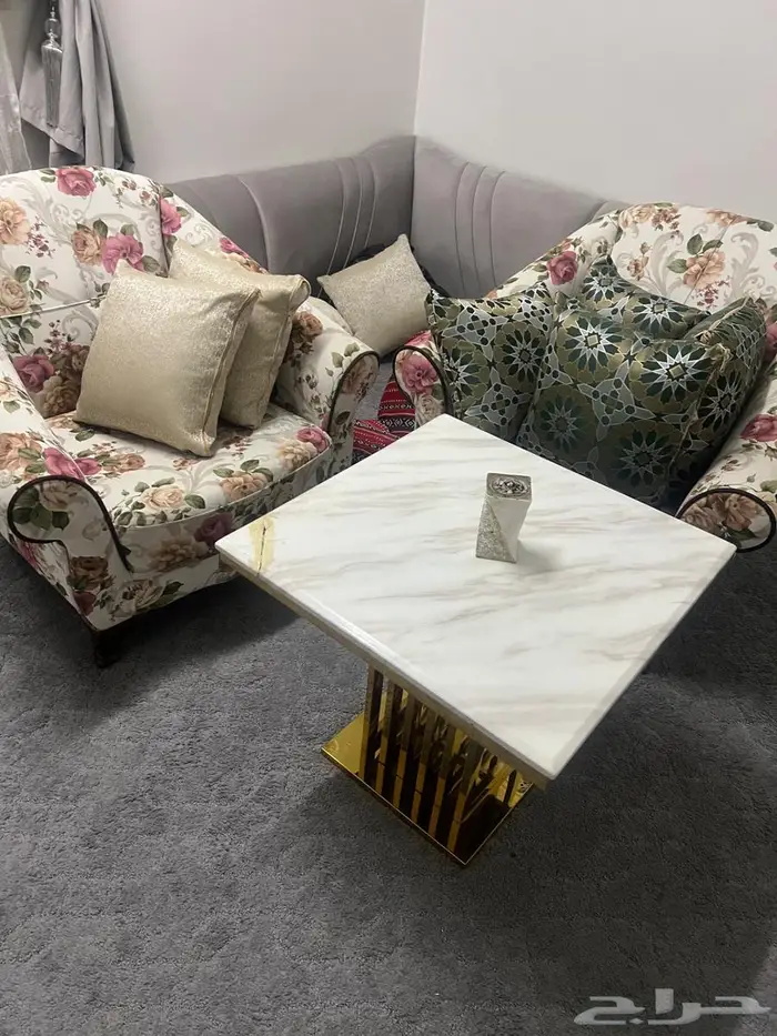 قطعتين كنب 3