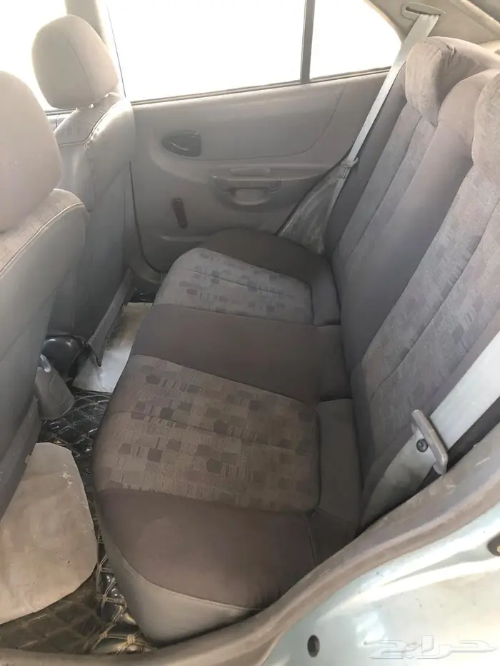 للبيع هونداي اكسنت بحاله طيبه 9