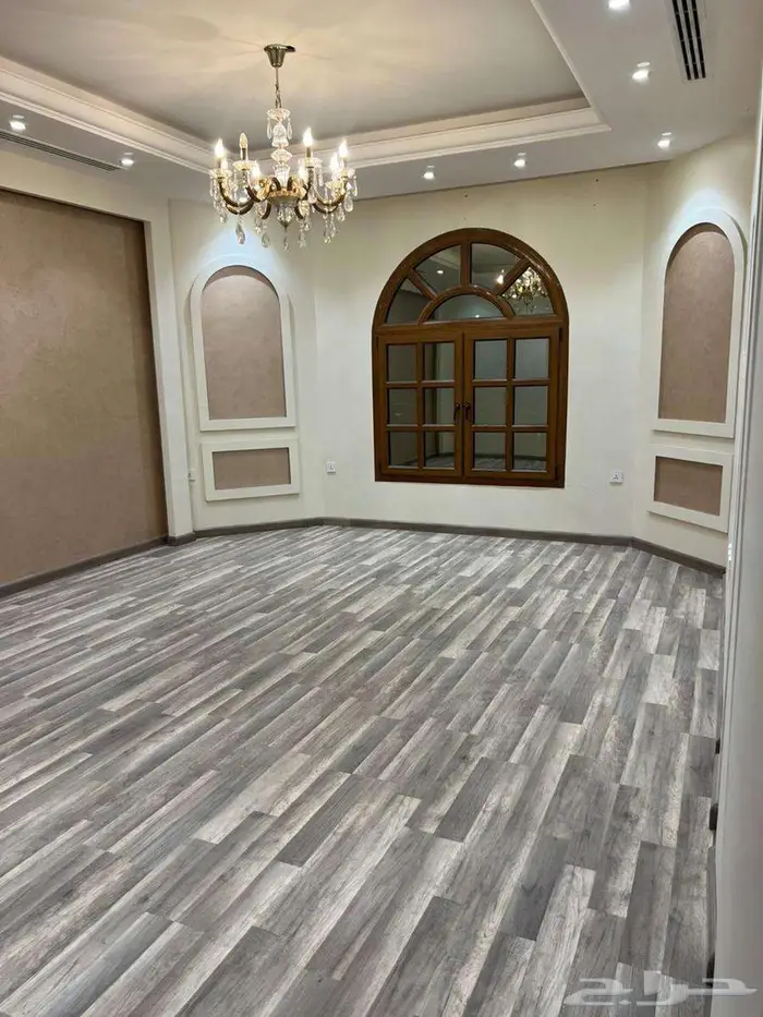 فيلا فاخره للبيع - حي جشم 7