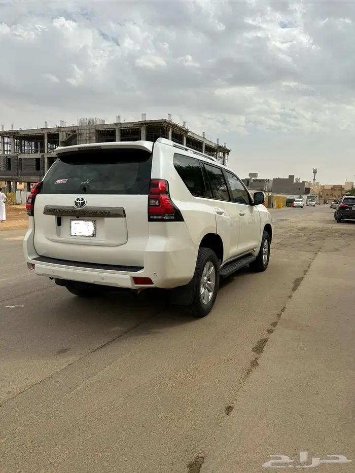 للبيع برادو 2023 سعودي دبل بنزين 4 سرندل 1