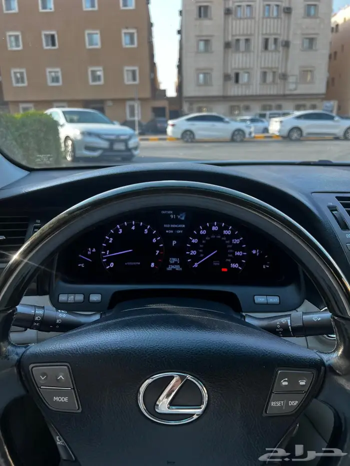 لكزس 2010 LS460 4