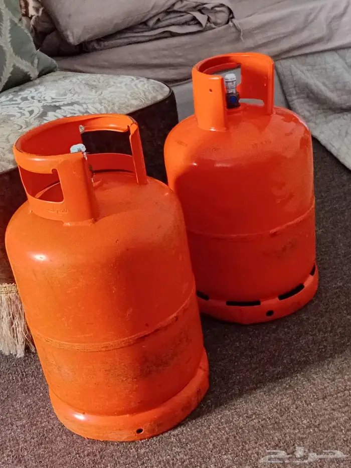 عدد 2 انبوبة غاز جديد معبأة بسعر مناسب 400 0