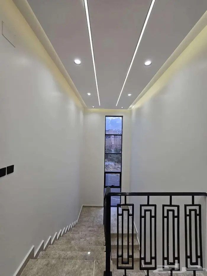 أرواف علوية فاخرة للبيع درة المحالة - أبها 9