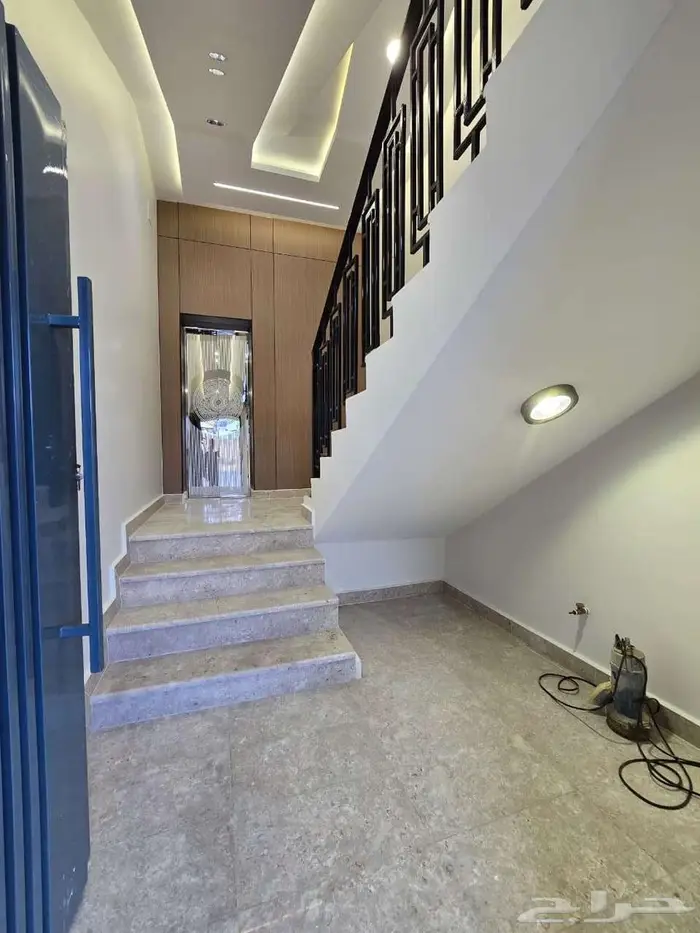 أرواف علوية فاخرة للبيع درة المحالة - أبها 2