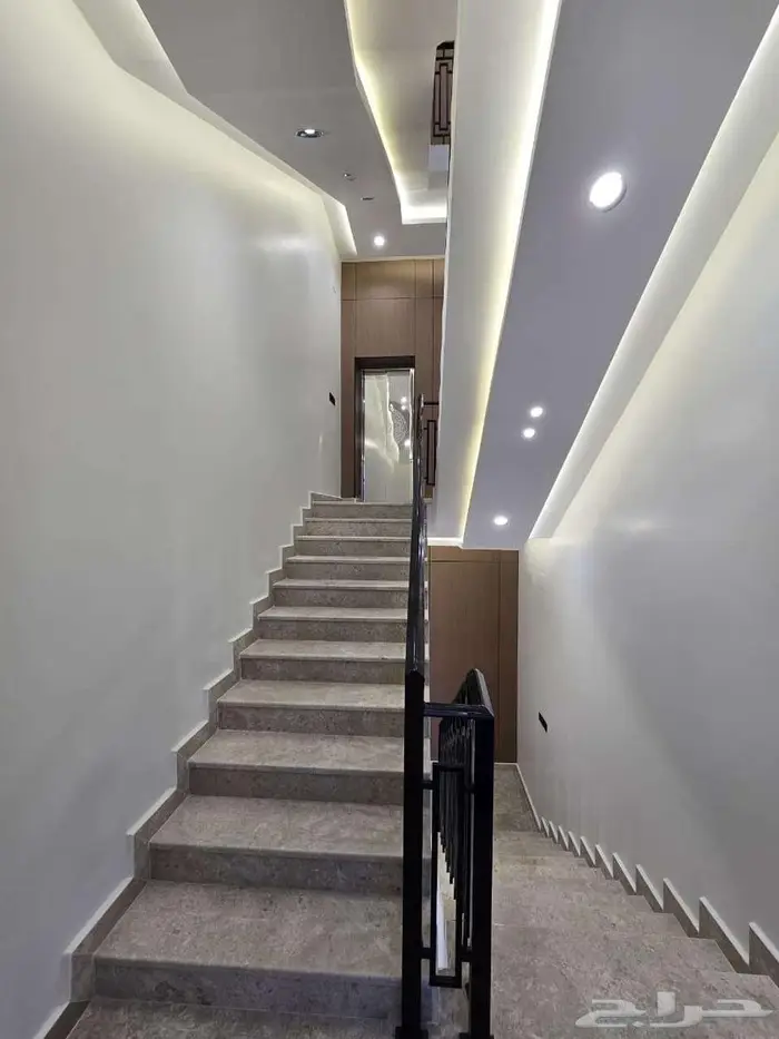 أرواف علوية فاخرة للبيع درة المحالة - أبها 15