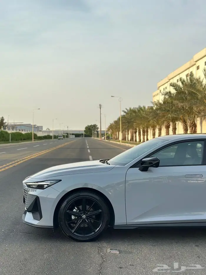 شانجان يوني في 2024 شبه جديده 4