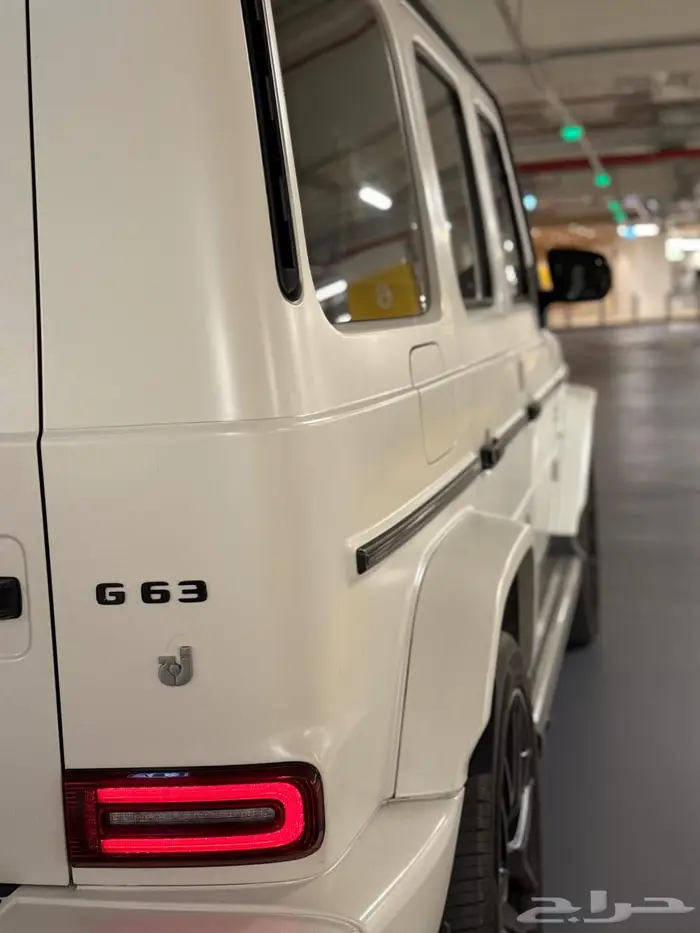 مرسيدس G 63 2022 17