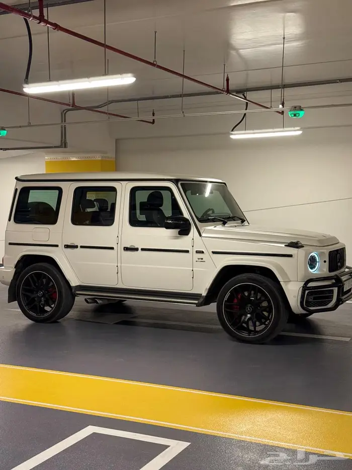 مرسيدس G 63 2022 32