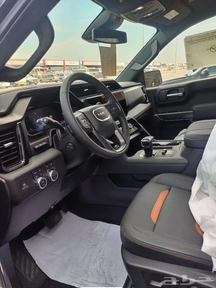 جي ام سي سييرا 2025 AT4 ضمان سعودي 5