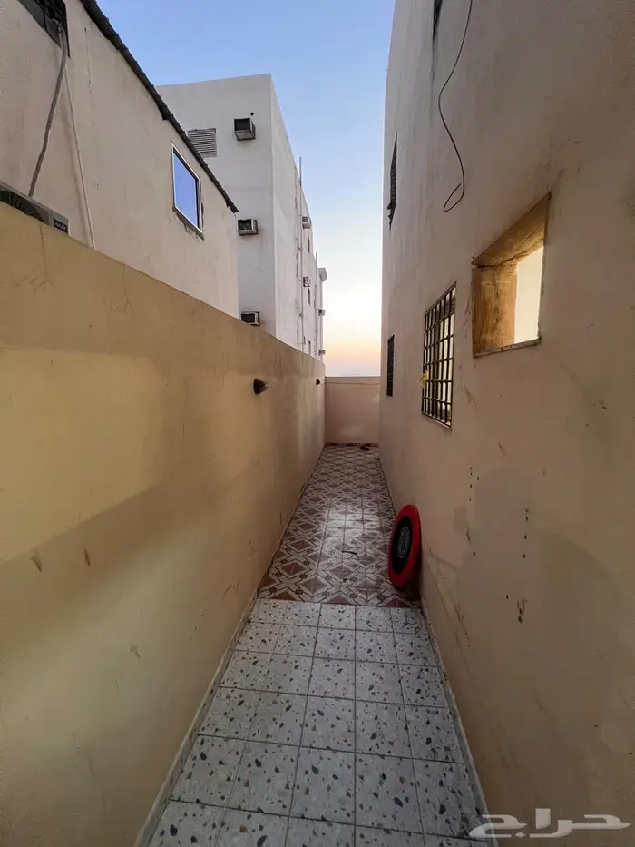 شقة مستخدمة للايجار مخطط الملك فهد 1