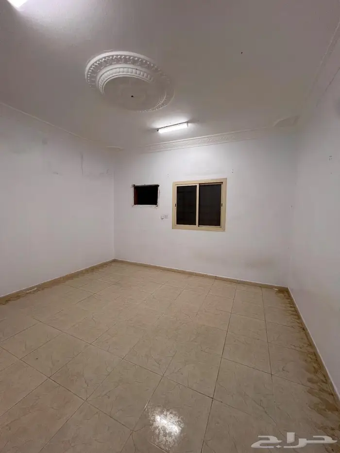 شقة مستخدمة للايجار مخطط الملك فهد 12