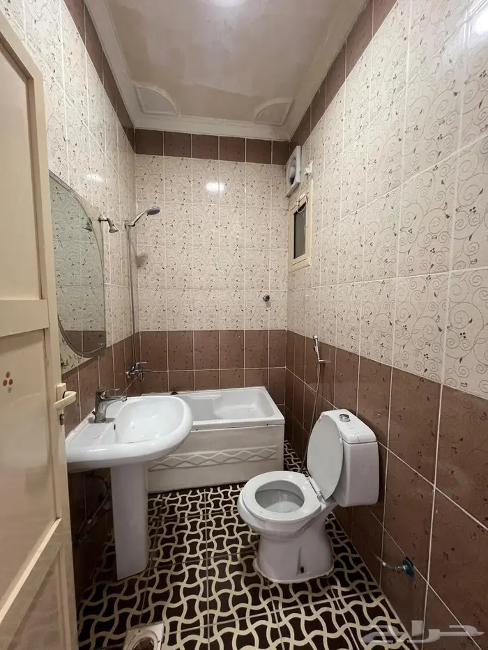 شقة مستخدمة للايجار مخطط الملك فهد 13