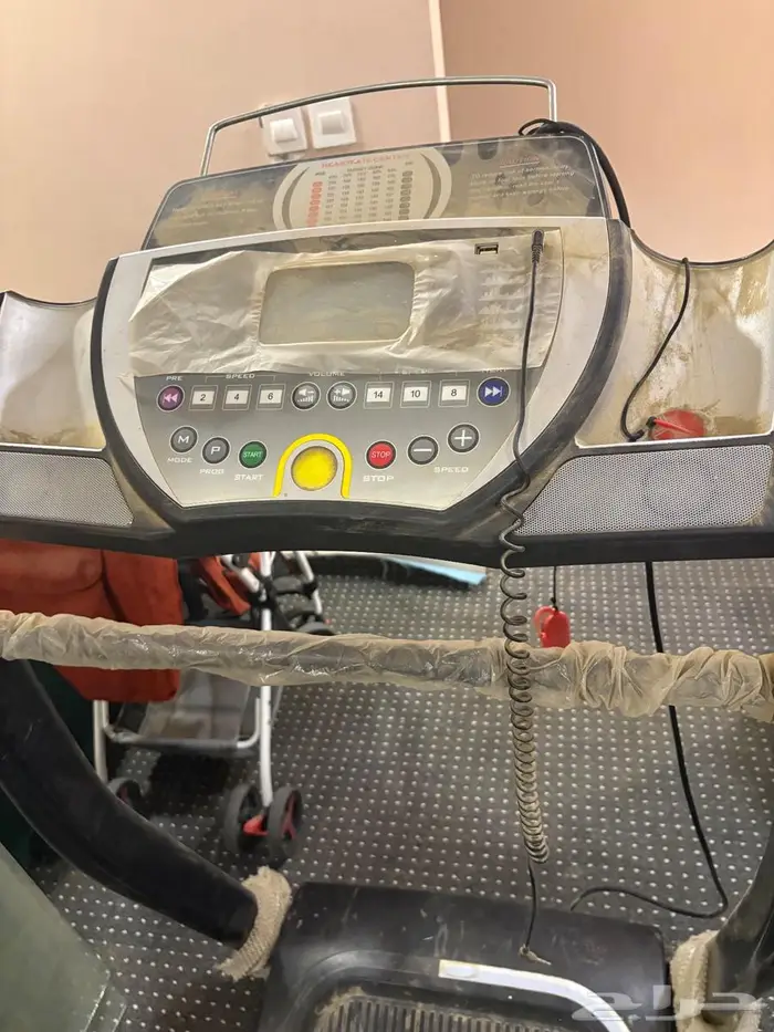 سير مشي مخزن في حاله جيده لم يستخدم كثيرا 0