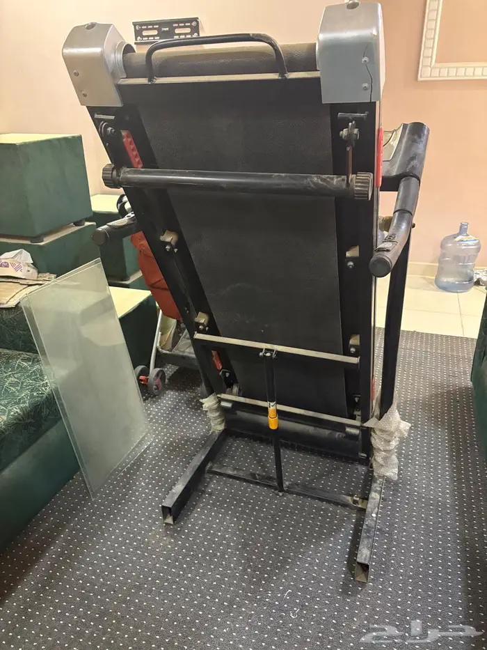 سير مشي مخزن في حاله جيده لم يستخدم كثيرا 2