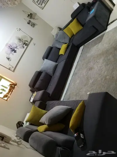 للبيع كنب ممتاز بالاحساء برخيص مستعجل 0