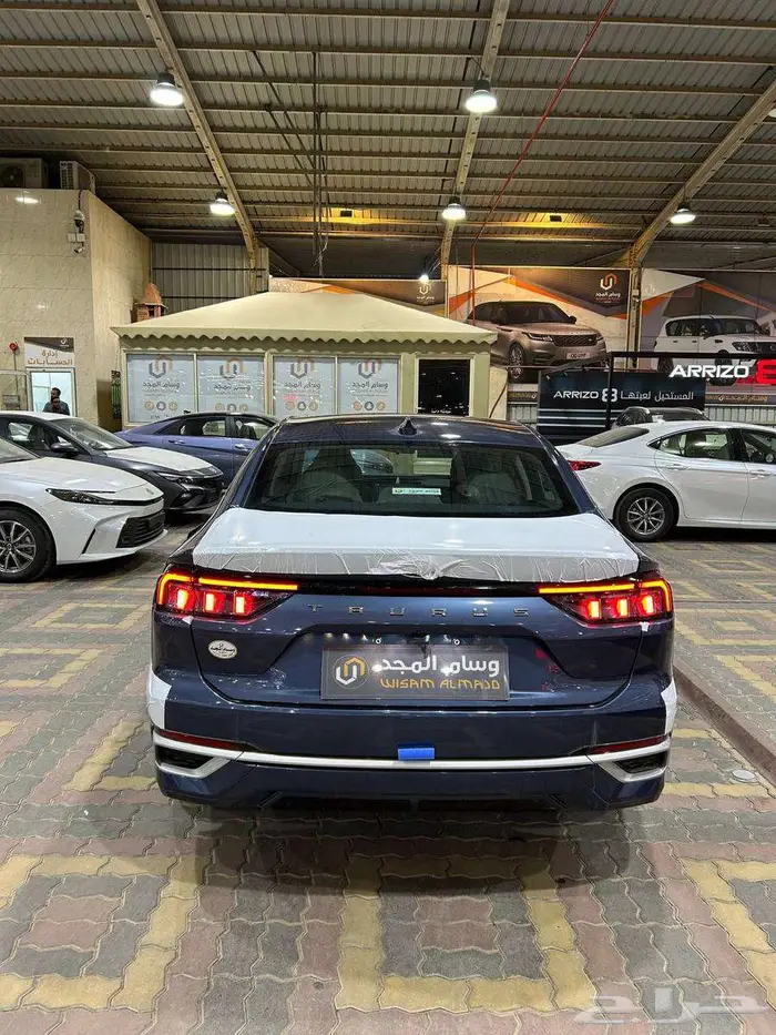 متوفر فورد تورس امبيانتي بنزين موديل 2025 كاش   اقساط 3