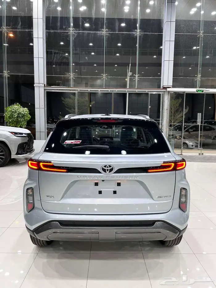 تويوتا أوربان كروزر ( GLX ) موديل 2026 أقل الأسعار 6