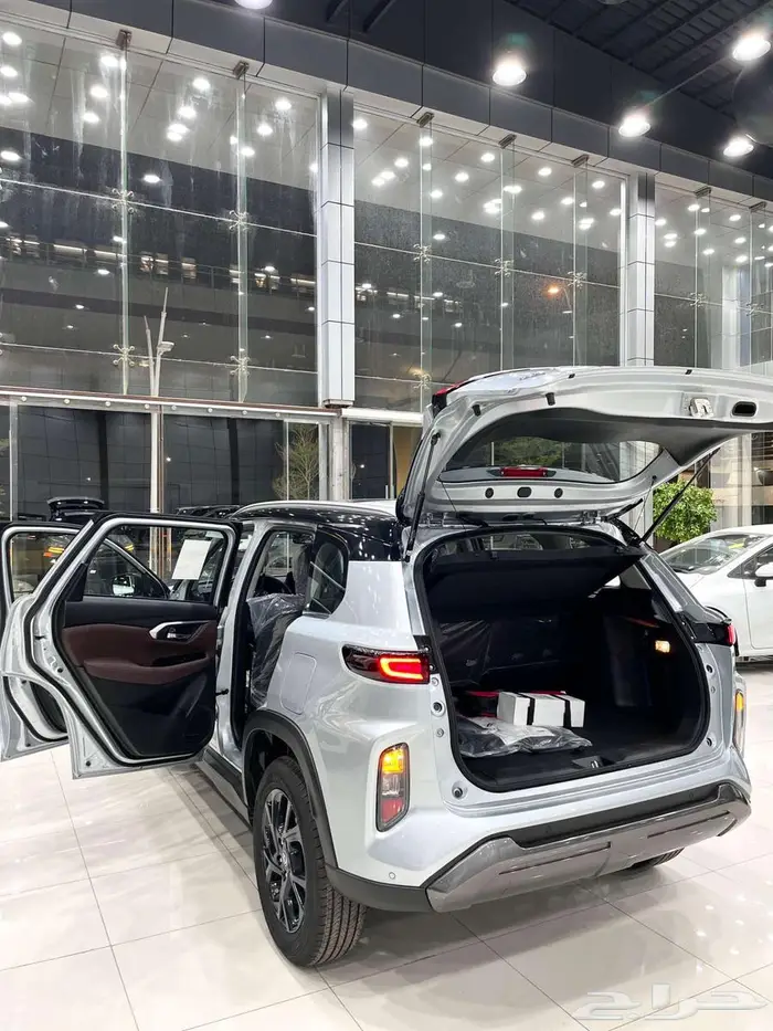 تويوتا أوربان كروزر ( GLX ) موديل 2026 أقل الأسعار 9