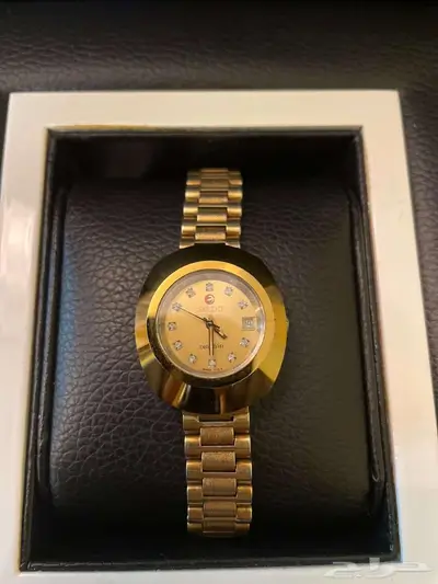 ساعه رادو الأصليه قديمه مستعمله لها تقريبا 40 سنه مطلي ذهب index