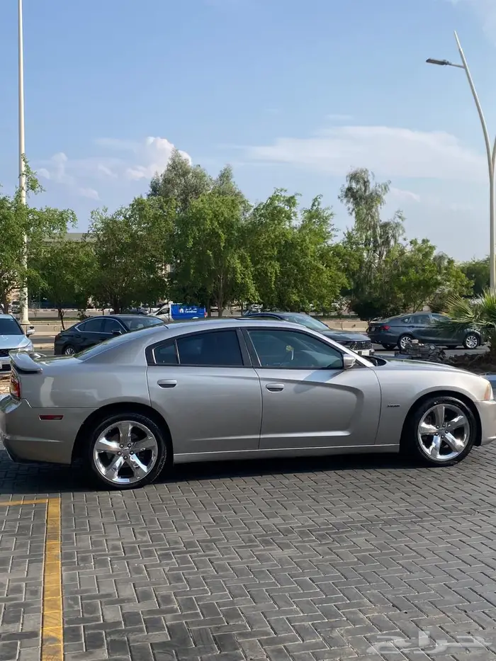 تشارجر رود اند تراك 2014 RT نظيف جدا 6