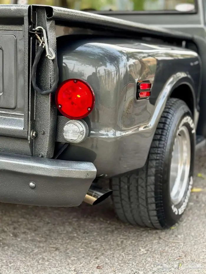 شيفروليه سلفرادو C10 350 كلاسيك مجدد موديل 1972 32