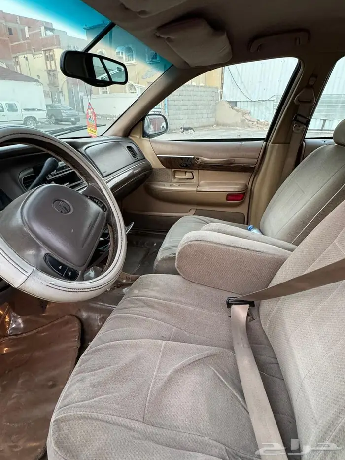 فورد جراند ماركيز 4