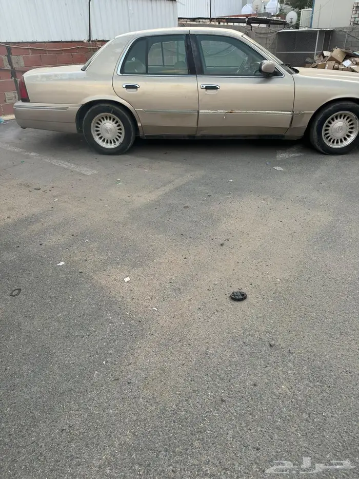 فورد جراند ماركيز 6