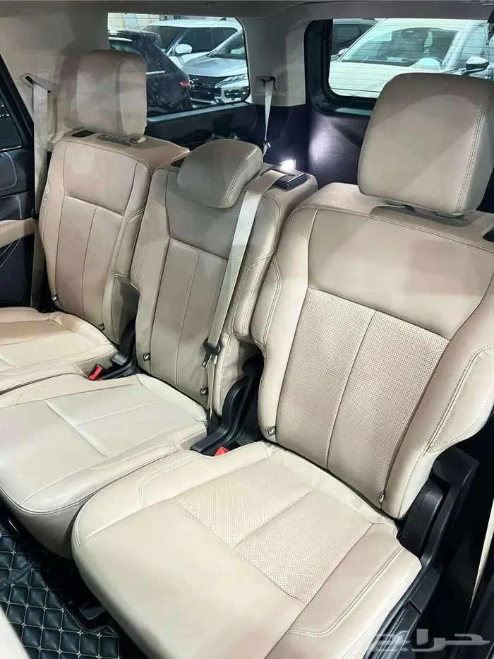 فورد اكسبيدشن 2022 فل كامل XLT سقف بانوراما شبه جديد 8