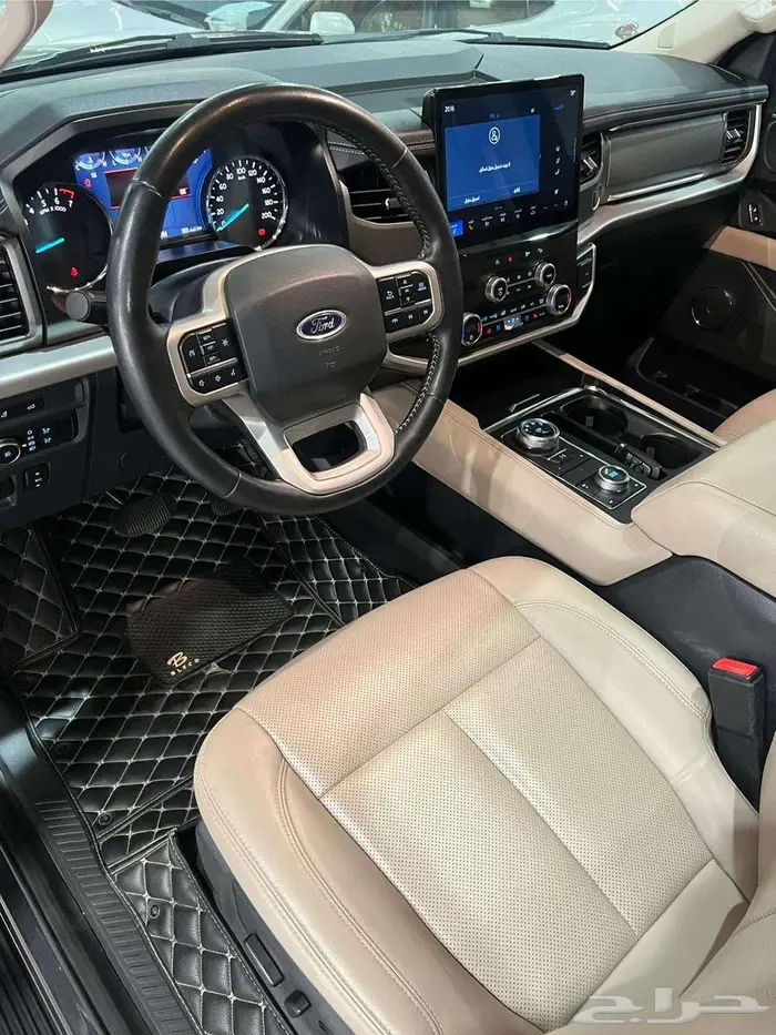 فورد اكسبيدشن 2022 فل كامل XLT سقف بانوراما شبه جديد 5